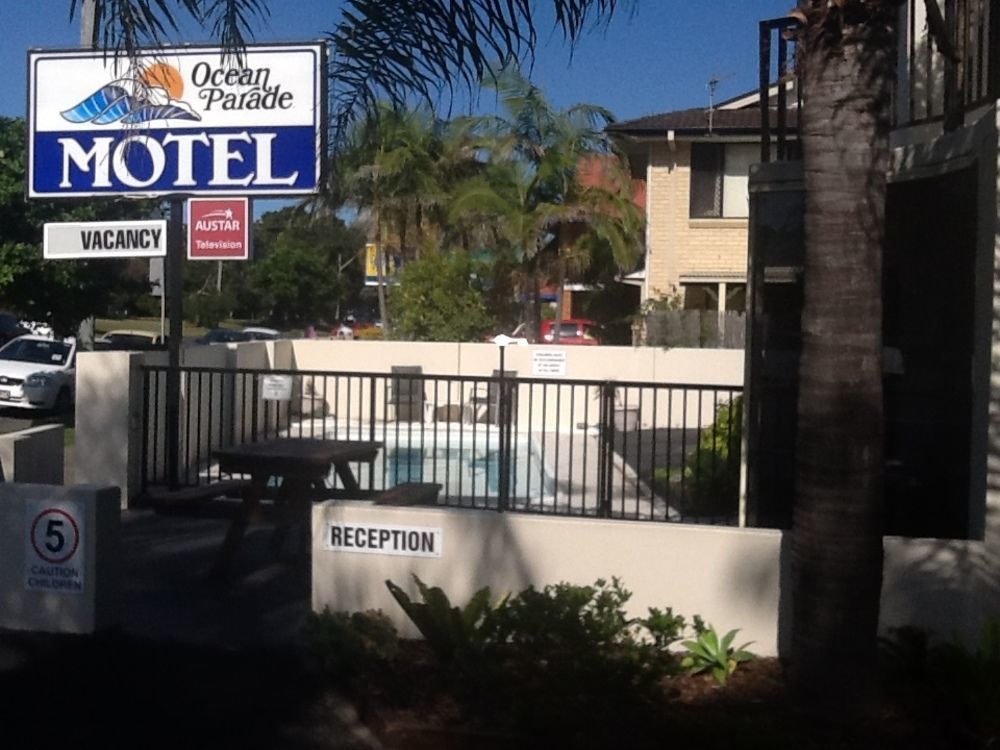 Ocean Parade Motel Coffs Harbour Buitenkant foto